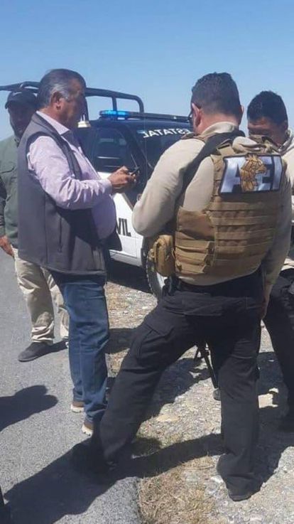 El momento de la detención del exgobernador Jaime Rodríguez en Nuevo León, este martes.