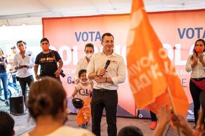 Luis Donaldo Colosio, candidato a la alcaldía de Monterrey por el partido Movimiento Ciudadano durante un evento de cierre de campaña.
