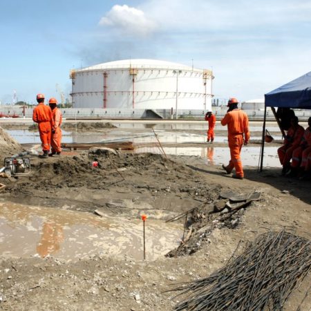 Prisas, inundaciones y problemas legales: el Gobierno trabaja a marchas forzadas para sacar adelante las últimas obras del sexenio