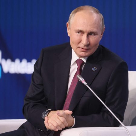Putin asegura que el mundo está ante “la década más peligrosa desde la II Guerra Mundial” | Internacional