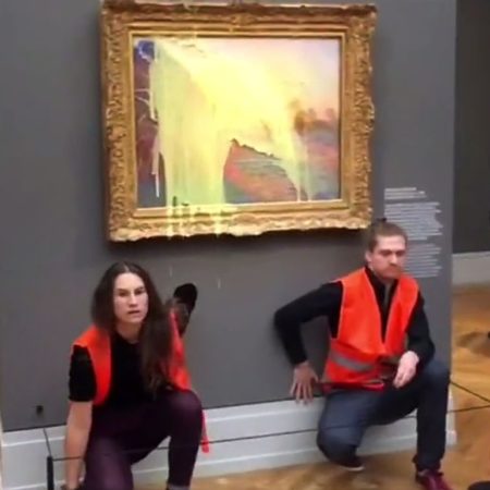 Última Generación: Activistas climáticos lanzan puré de patata a un cuadro de Monet en Alemania | Cultura