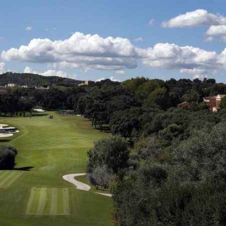 LIV: La liga saudí de golf aterrizará el próximo año en España con un torneo en el histórico campo de Valderrama | Deportes