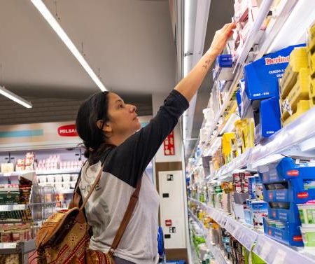 Más visitas y cestas más baratas: así cambia la inflación la compra en el supermercado | Compañías