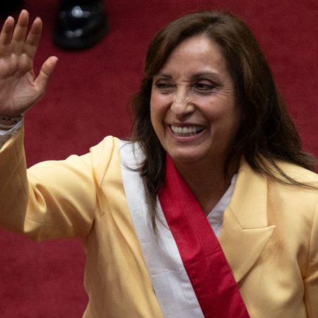 Dina Boluarte, la primera presidenta de Perú | Internacional