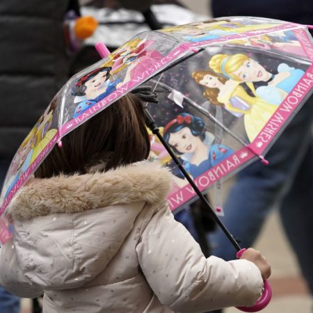 El tiempo en Navidad: lluvioso y con ambiente templado | España