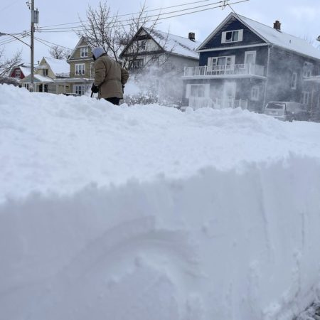 Elliot: El temporal invernal deja casi una treintena de muertos en EE UU y se concentra al oeste del Estado de Nueva York | Internacional