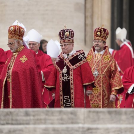 Comienza el funeral del papa emérito Benedicto XVI en la plaza de San Pedro del Vaticano | Internacional