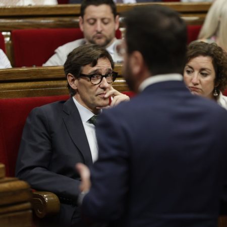 Illa avisa a Aragonès de que el PSC no apoyará sus presupuestos si no acepta la totalidad de su propuesta | Cataluña