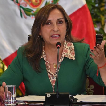 La Fiscalía de Perú investiga a la presidenta Dina Boluarte por la muerte de 28 personas en las protestas | Internacional