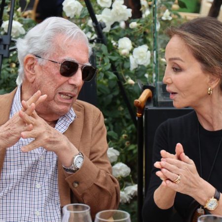 Mario Vargas Llosa rompe el silencio sobre su ruptura con Isabel Preysler | Gente