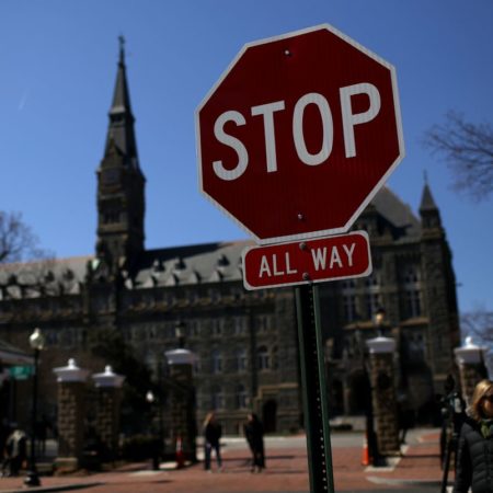 Miedo en la universidad: cómo las tensiones geopolíticas aumentan el recelo hacia espías no deseados | Negocios