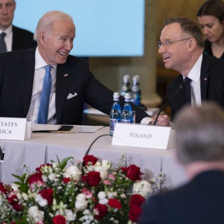 Biden promete en Varsovia defender “cada pulgada” del territorio de la OTAN | Internacional