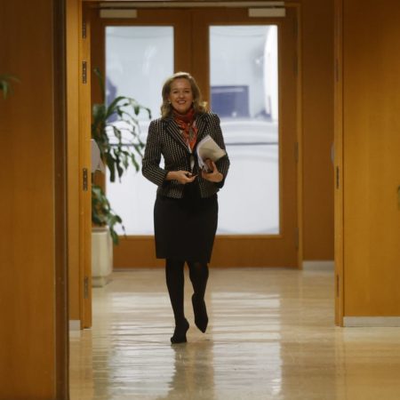 El Gobierno asegura estar preparado para el examen “político” de los eurodiputados al reparto de fondos | España