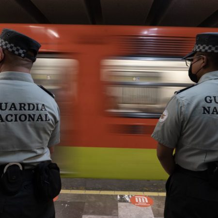 El Gobierno de Ciudad de México defiende que la presencia de la Guardia Nacional en el Metro reduce el robo de infraestructura