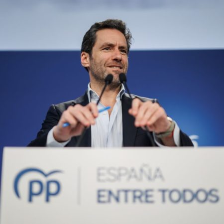 Feijóo y el aborto: El PP se enreda de nuevo con el aborto tras la presión de los sectores duros de la derecha | España