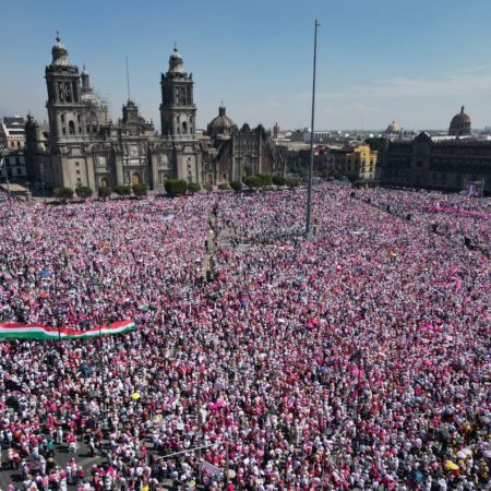 Marcha INE 2023: La oposición llena el Zócalo para protestar contra la reforma electoral de López Obrador