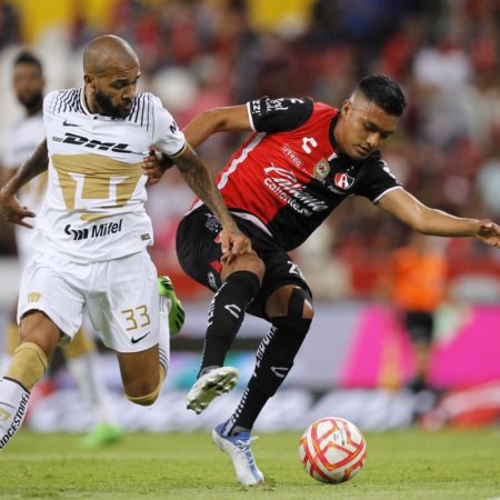 Pumas le pide a Dani Alves una indemnización de cinco millones | Deportes