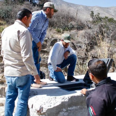 Un sabotaje con colorante verde provoca el desperdicio de más cuatro millones de litros de agua en Coahuila