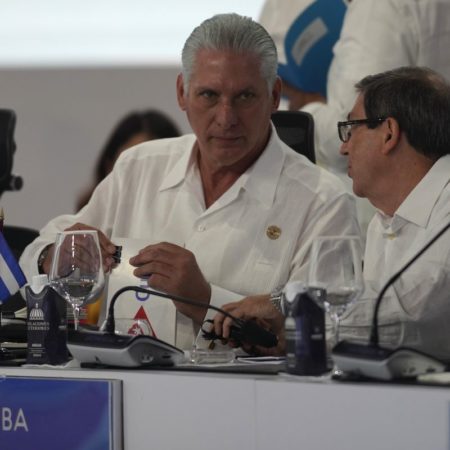 Díaz-Canel lanza una arremetida contra EE UU desde la Cumbre Iberoamericana: “Se empeña en destruir la revolución” | Cumbre Iberoamericana XXVIII