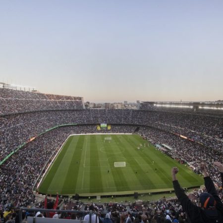 El ‘show’ de la Kings League de Piqué congrega a 92.522 personas en el Camp Nou | Deportes