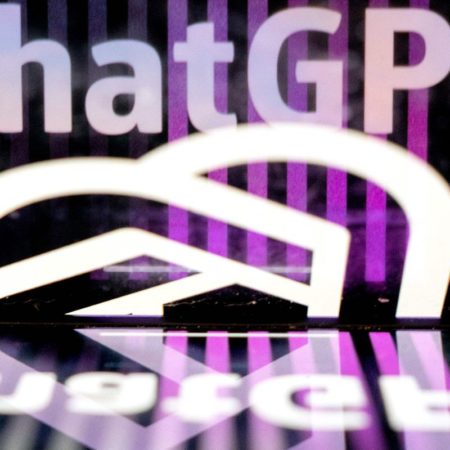 Italia bloquea el uso de ChatGPT por incumplir la normativa de protección de datos | Tecnología