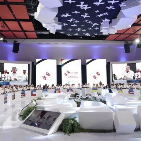 Los líderes iberoamericanos comienzan la cumbre de República Dominicana con un mensaje de cohesión regional | Cumbre Iberoamericana XXVIII