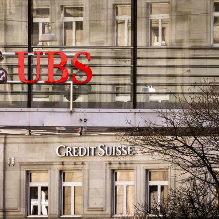 Suiza acelera el plan para que UBS adquiera Credit Suisse | Economía