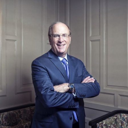 Larry Fink, el hombre más poderoso de la Bolsa mundial: “El planeta está en transición, y las transiciones son aterradoras, desordenadas” | Negocios