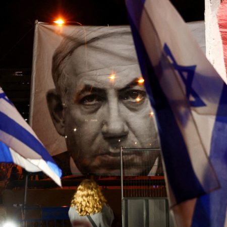 Más de 200.000 israelíes vuelven a manifestarse contra la reforma judicial pese a su aplazamiento | Internacional