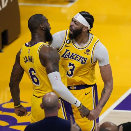 NBA: LeBron James pone a Memphis al borde de la eliminación con una victoria de los Lakers | Deportes