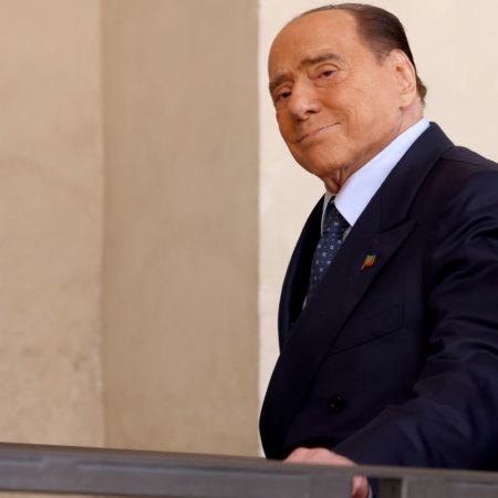 Silvio Berlusconi recibe quimioterapia contra la leucemia | Internacional