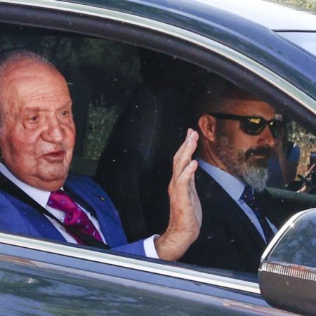 Una ONG británica acepta 10 millones de un fondo en Jersey vinculado al rey emérito | España