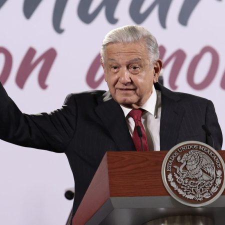 AMLO: López Obrador carga contra Norma Piña por un premio a su trayectoria: “Se puede conseguir en Santo Domingo”