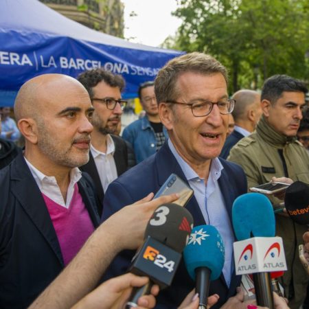El PP intenta salir del abismo en Cataluña y centra sus esfuerzos en Barcelona, Badalona y Castelldefels | Cataluña