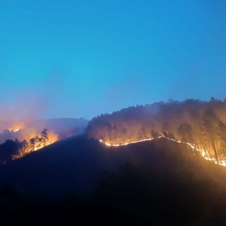 Extremadura: Un incendio en Pinofranqueado quema el corazón de Las Hurdes | España