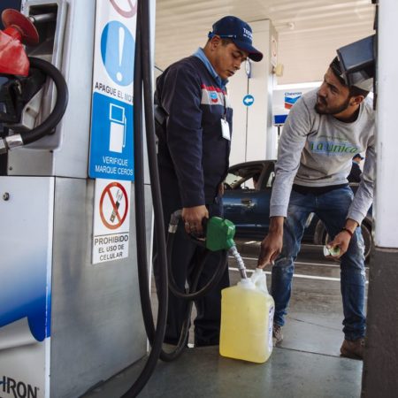 México reduce a mínimos los subsidios a las gasolinas
